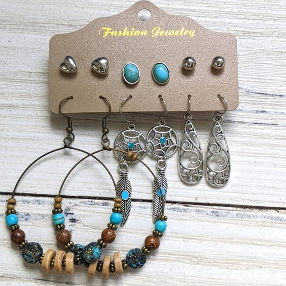 Bohemian Southwestern Earrings Silver Plated Set - Picture 1 of 9